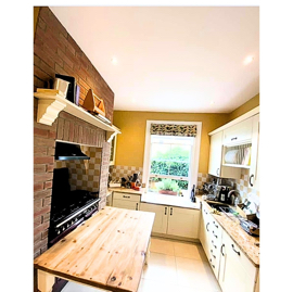 yellow kitch.jpg